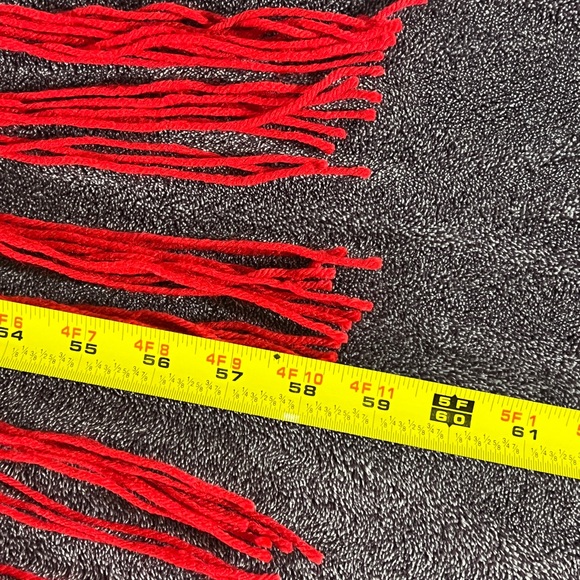 The Rose N Thorn Crocheted Round Mandala Throw Blanket Large - Picture 8 of 8